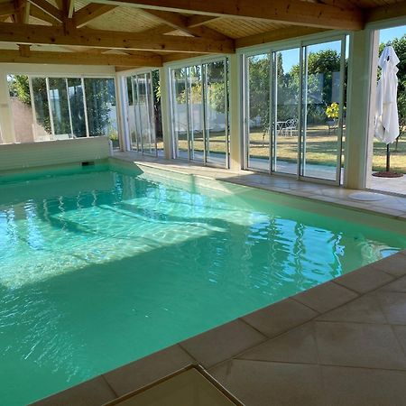 Bouhet Le Vieux Moulin B&B 외부 사진