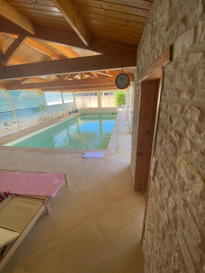 Bouhet Le Vieux Moulin B&B 외부 사진