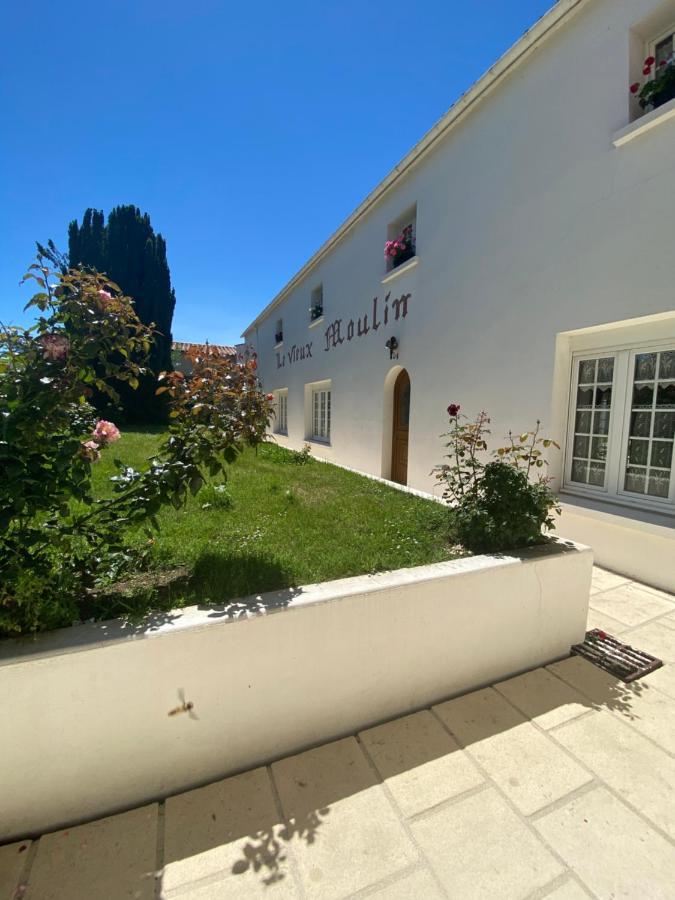 Bouhet Le Vieux Moulin B&B 외부 사진