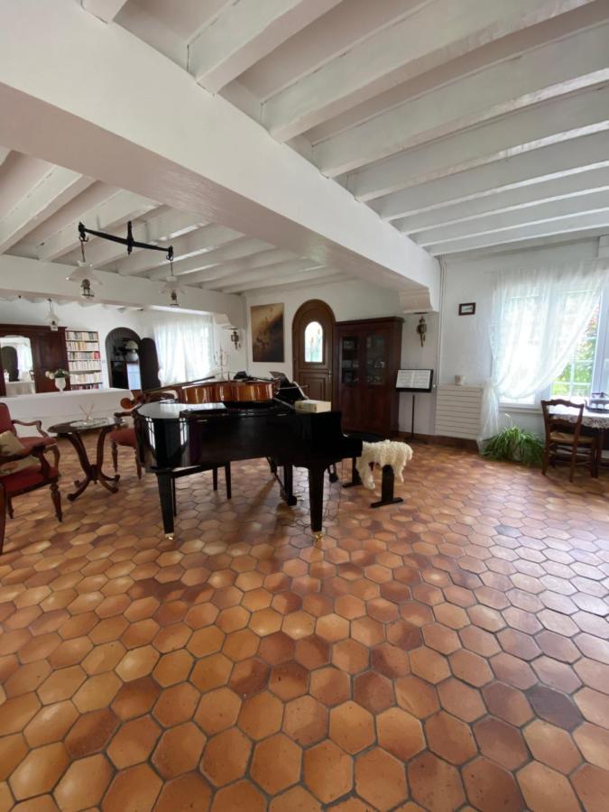 Bouhet Le Vieux Moulin B&B 외부 사진