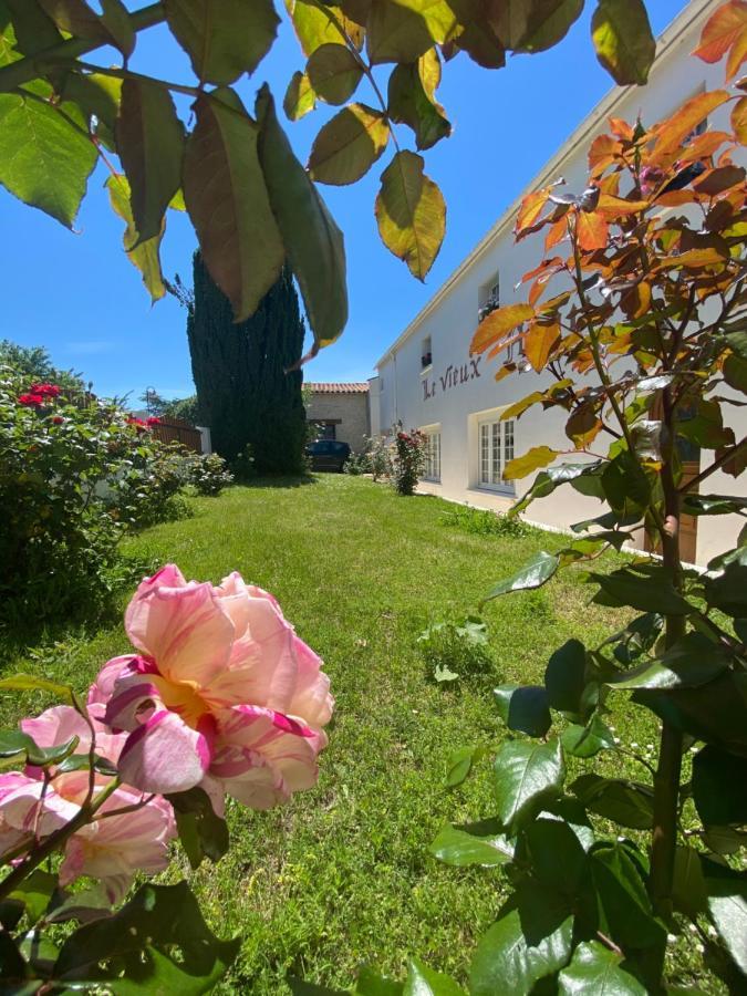 Bouhet Le Vieux Moulin B&B 외부 사진